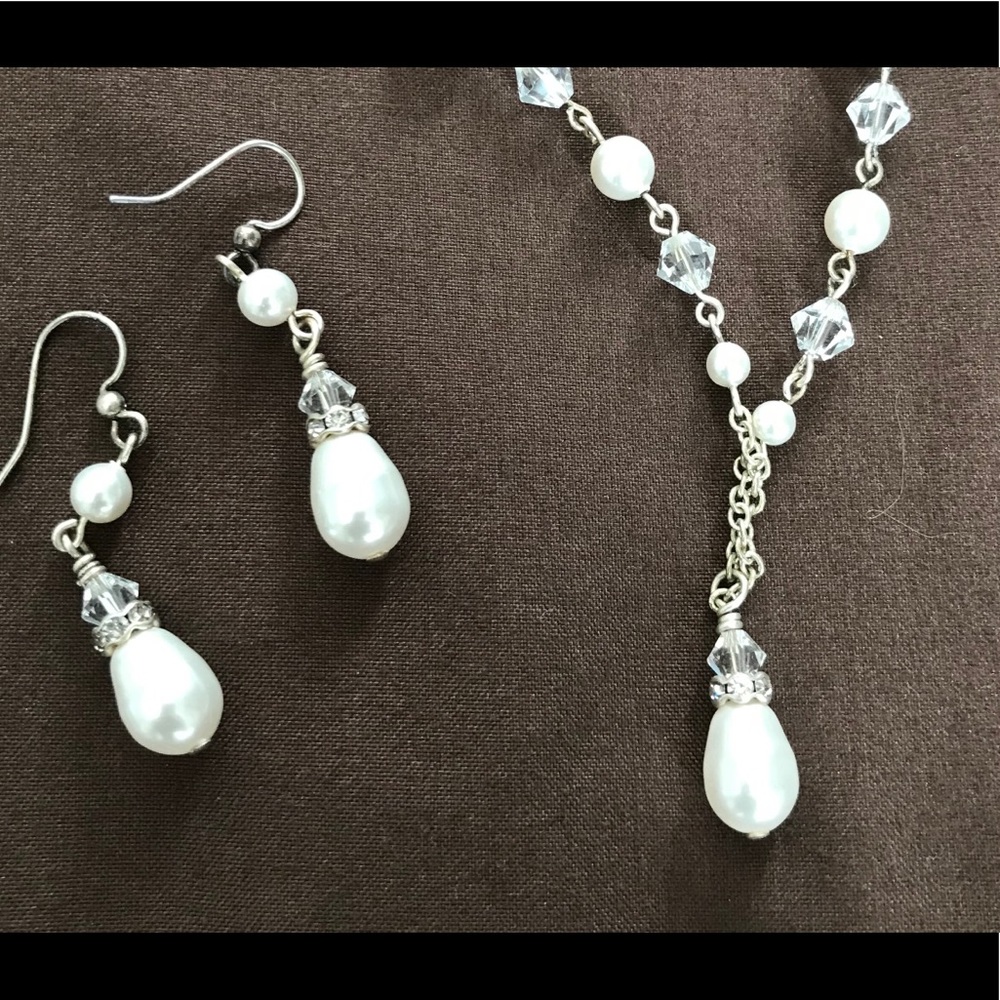 Bridal lariat necklace and matching earrings - Picture 3 of 3